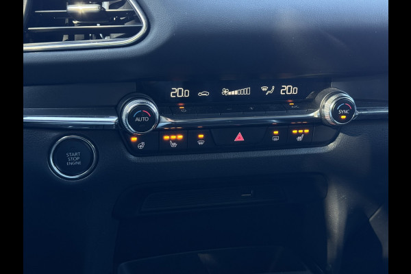Mazda CX-30 2.0 e-SkyActiv-X M Hybrid Luxury | Leder, ACC, Carplay/Android, Camera, Bose, Trekhaak | Dealeronderhouden | NAP |