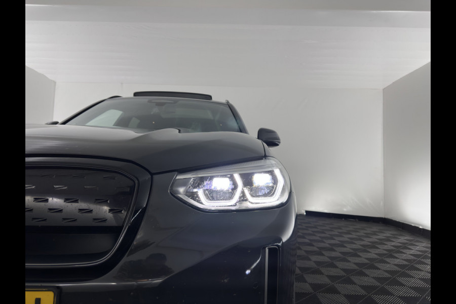 BMW iX3 High Executive 80 kWh [3-Fase-11kW] {SoH-100%} (INCL-BTW) Aut. *PANO | LEATHER | HARMAN/KARDON | ADAPTIVE-CRUISE | FULL-LED | BLINDSPOT | MEMORY-PACK | DIGI-COCKPIT | HEATED-SPORTSEATS | KEYLESS | CAMERA | DAB+ | TOWBAR | HEAD-UP | 20''AL