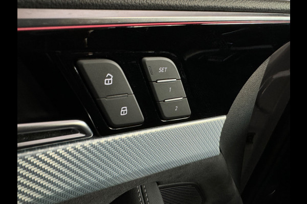 Audi RS4 Avant 2.9 TFSI quattro Pano|Massage|HuD|B&O|Keyless