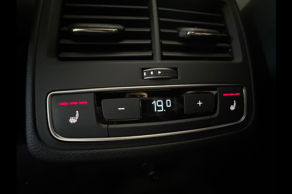 Audi RS4 Avant 2.9 TFSI quattro Pano|Massage|HuD|B&O|Keyless
