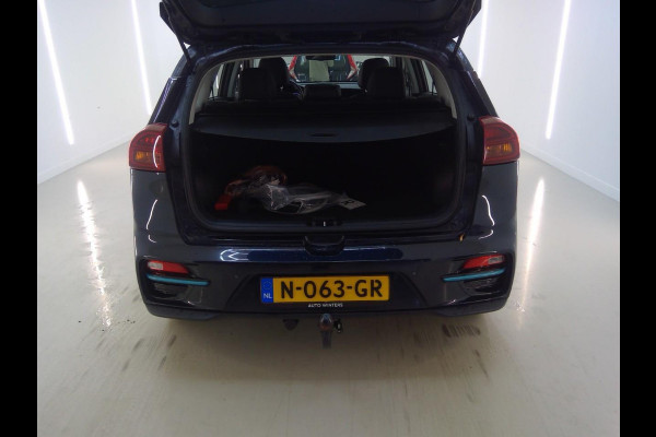 Kia e-Niro DynamicLine 64 kWh | SOH 98,9% | Trekhaak | Navigatie |