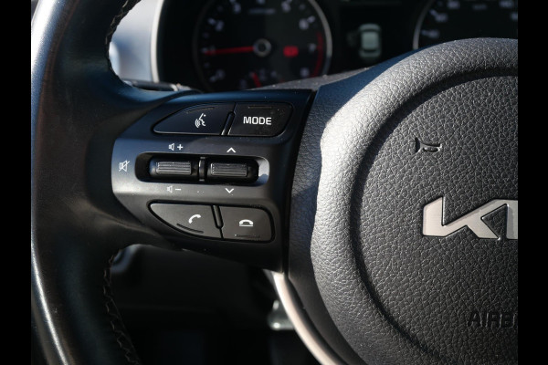 Kia Stonic 1.0 T-GDi MHEV DynamicLine | Trekhaak | All Season Banden | Cruise | Navi | Carplay |