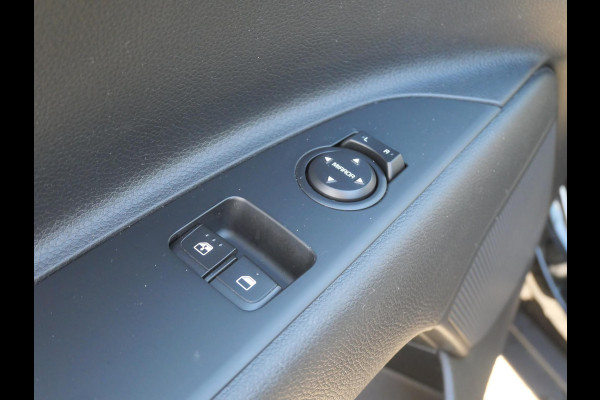 Kia Stonic 1.0 T-GDi MHEV DynamicLine | Trekhaak | All Season Banden | Cruise | Navi | Carplay |