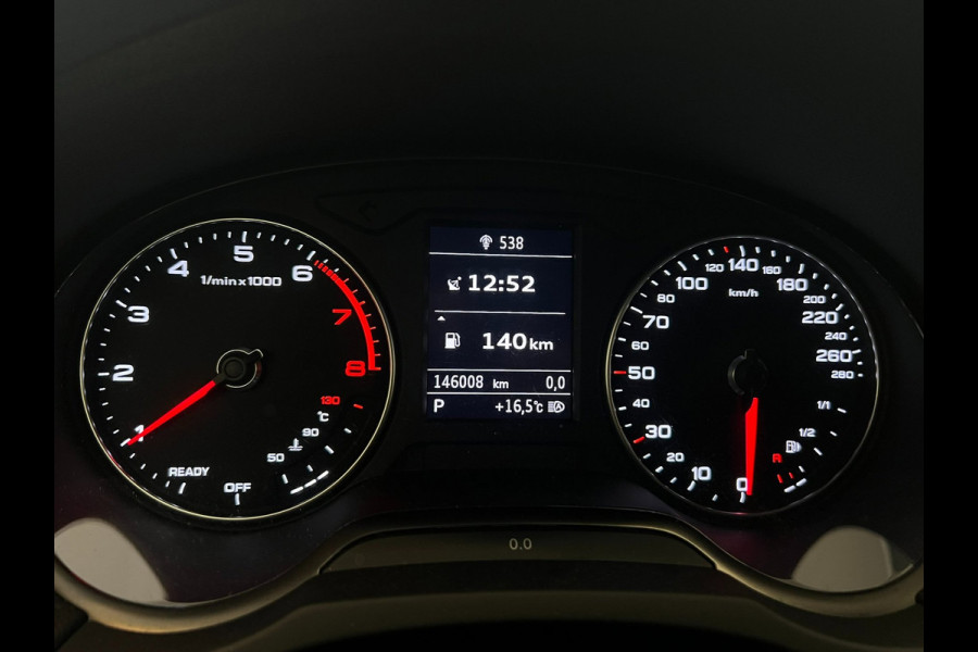 Audi A3 Sportback 30 TFSI / CarPlay / Trekhaak / Stoelverwarming