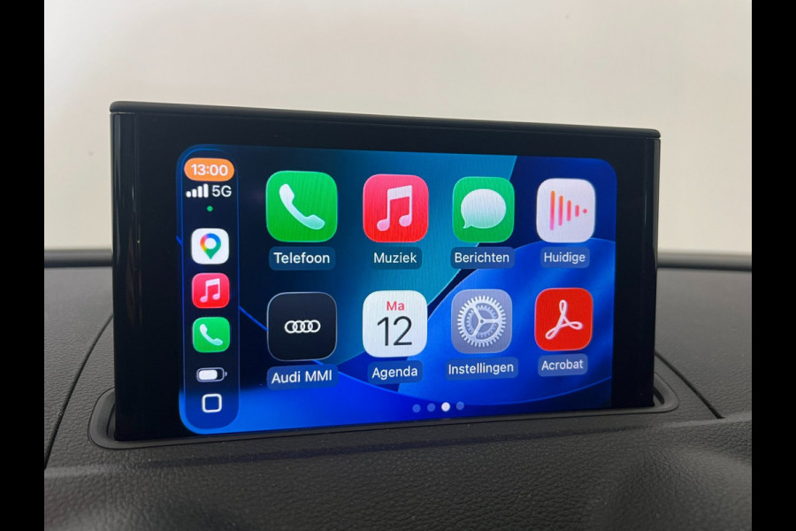 Audi A3 Sportback 30 TFSI / CarPlay / Trekhaak / Stoelverwarming