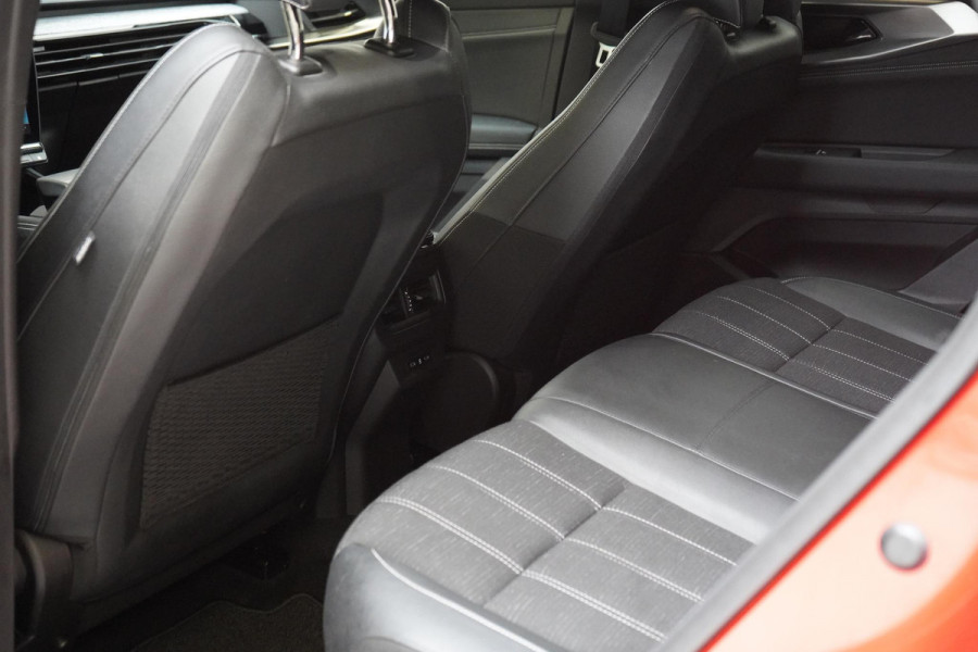 Renault Austral 1.2 E-Tech full hybrid 200 techno | Black pack | Navigatie | Carplay | Camera | Cruise control