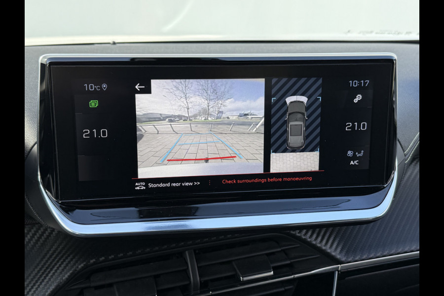 Peugeot 2008 BWJ 2021 | 1.2T 131PK GT | PANO DAK | TREKHAAK | CLIMA | NAVI | LEDER/STOF | CAMERA A | PDC | CARPLAY |