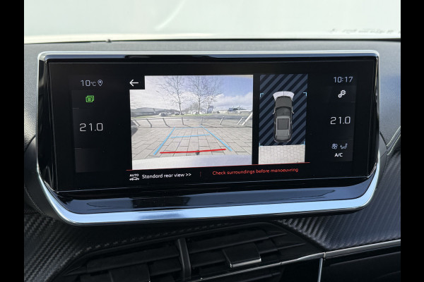 Peugeot 2008 BWJ 2021 | 1.2T 131PK GT | PANO DAK | TREKHAAK | CLIMA | NAVI | LEDER/STOF | CAMERA A | PDC | CARPLAY |