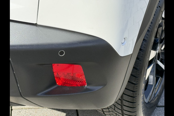 Peugeot 2008 BWJ 2021 | 1.2T 131PK GT | PANO DAK | TREKHAAK | CLIMA | NAVI | LEDER/STOF | CAMERA A | PDC | CARPLAY |
