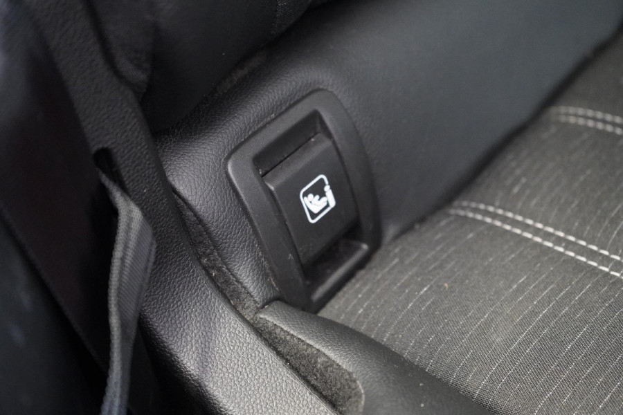 Renault Austral 1.2 E-Tech full hybrid 200 techno | Black pack | Navigatie | Carplay | Camera | Cruise control