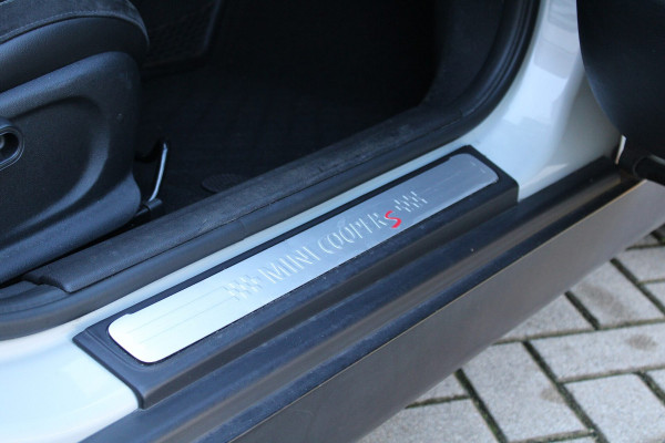 MINI Clubman 2.0 Cooper S Serious Business | Head Up | Pano | Vol Leder | Led
