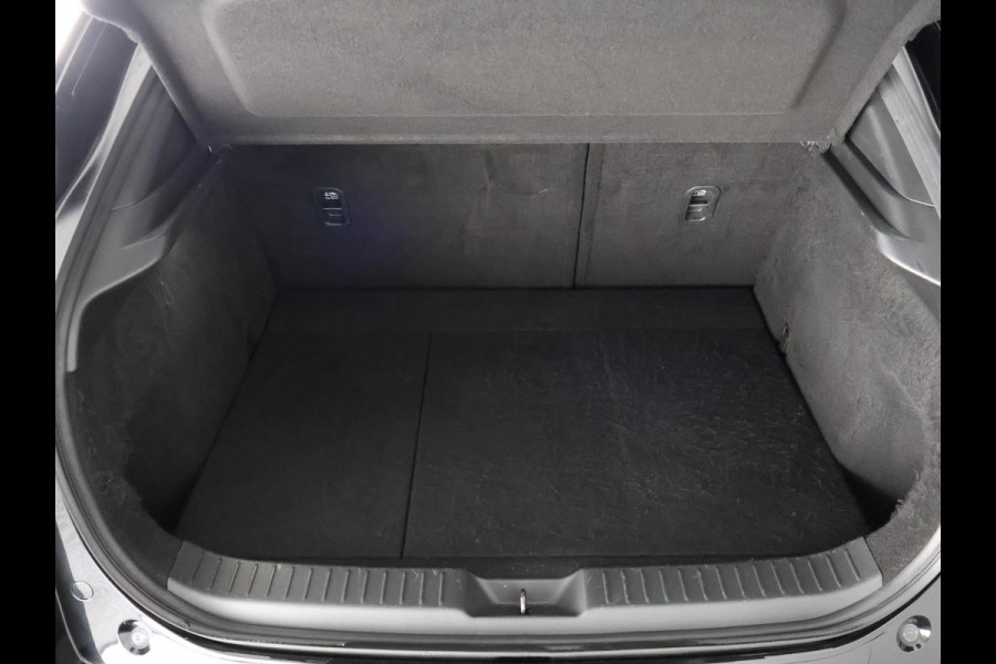 Mazda CX-30 2.0 e-SkyActiv-X M Hybrid Homura | Navigatie | Trekhaak | Stoelverwarming |