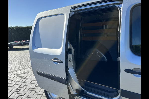 Mercedes-Benz Citan 109 CDI / L1H1 / AIRCO / CRUISE CONTROL / SCHUIFDEUR / 6 BAK