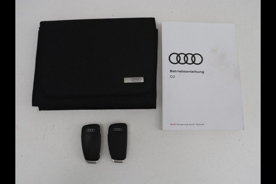 Audi Q2 1.4 TFSI CoD 3x S-Line | Half leder | Stoelverwarming | Trekhaak | Cruise control | Navigatie | Bluetooth | Climate control | Full LED