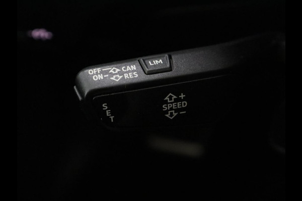 Audi Q2 1.4 TFSI CoD 3x S-Line | Half leder | Stoelverwarming | Trekhaak | Cruise control | Navigatie | Bluetooth | Climate control | Full LED