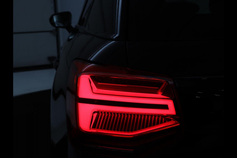 Audi Q2 1.4 TFSI CoD 3x S-Line | Half leder | Stoelverwarming | Trekhaak | Cruise control | Navigatie | Bluetooth | Climate control | Full LED