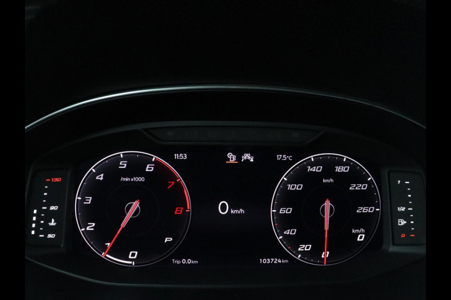 Seat Ibiza 1.0 EcoTSI FR | Panoramadak | Stoelverwarming | Cruise control | Camera | Park assist | Carplay | Climate control | Full LED