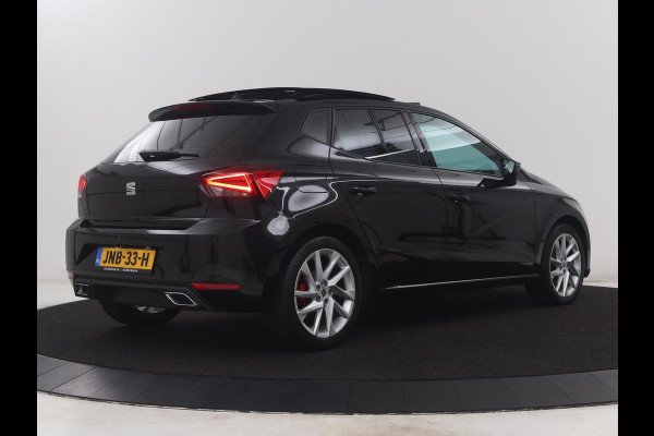 Seat Ibiza 1.0 EcoTSI FR | Panoramadak | Stoelverwarming | Cruise control | Camera | Park assist | Carplay | Climate control | Full LED