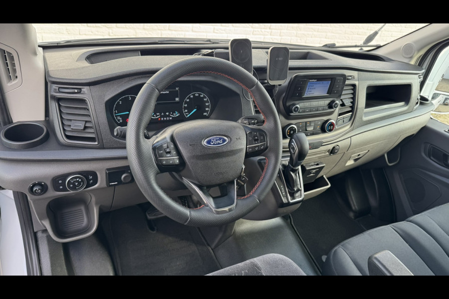 Ford Transit 350 2.0 TDCI L3H2 Automaat Trekhaak Webasto Chauffeursstoel Cruise Camera Airco 3 Zits