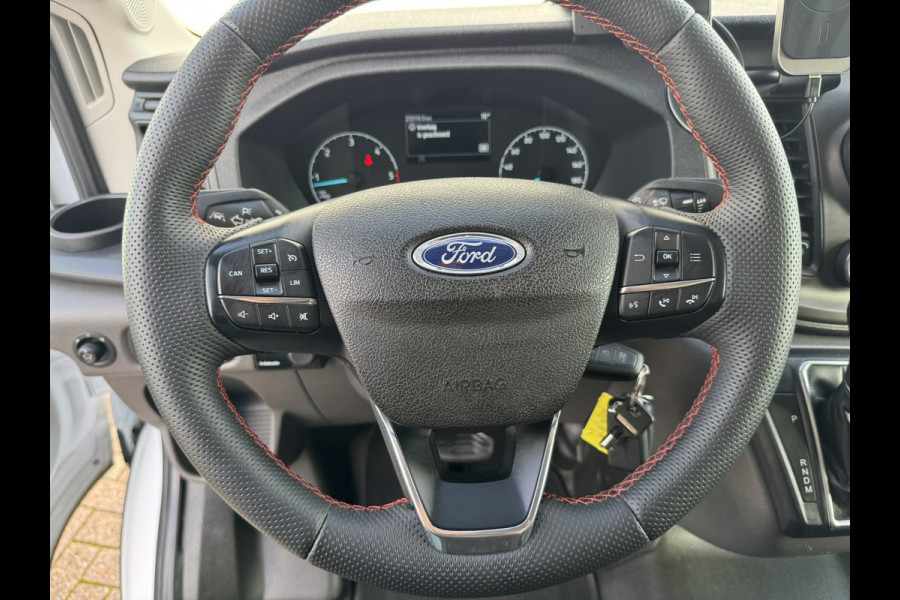 Ford Transit 350 2.0 TDCI L3H2 Automaat Trekhaak Webasto Chauffeursstoel Cruise Camera Airco 3 Zits