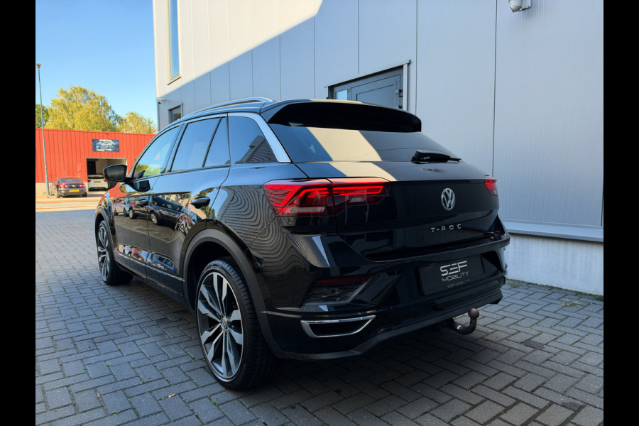 Volkswagen T-Roc 1.5 TSI Sport 3x R-Line Pano | Keyless | Camera | Trekhaak | ACC | LED | NL Auto