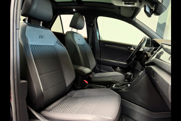 Volkswagen T-Roc 1.5 TSI Sport 3x R-Line Pano | Keyless | Camera | Trekhaak | ACC | LED | NL Auto