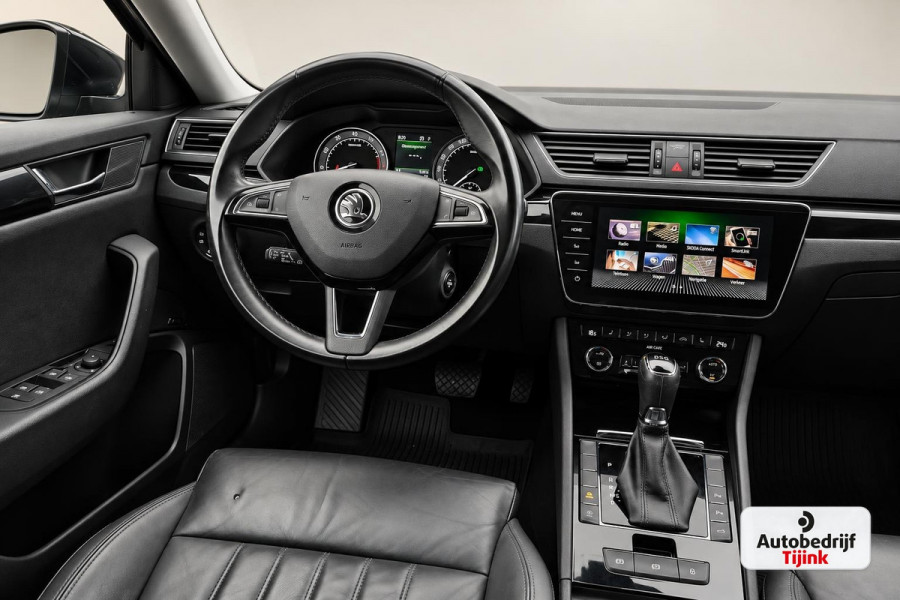 Škoda Superb Combi 1.4 TSI ACT Laurent & Klement | Automaat | LED | Trekhaak | Leder | Stoel- & stuurverwarming | Lane Assist | Blind Spot |Standkachel | Park Assist | Canton | Sfeerverlichting |