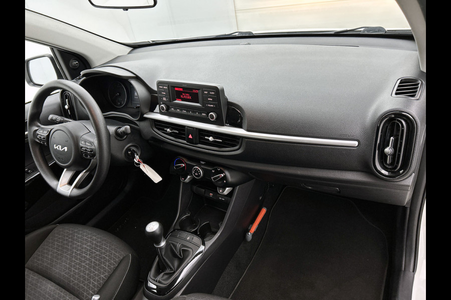 Kia Picanto 1.0 DPi ComfortLine 5pers./ Airco / Radio-multimedia / Cruise control / Cv. / NL auto / Apk 10-2028