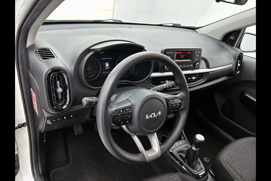 Kia Picanto 1.0 DPi ComfortLine 5pers./ Airco / Radio-multimedia / Cruise control / Cv. / NL auto / Apk 10-2028