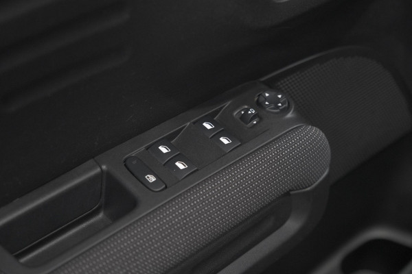 Citroën C3 Aircross PureTech S&S 110 Shine | Navigatie | Camera | Parkeersensoren voor + achter | Apple Carplay