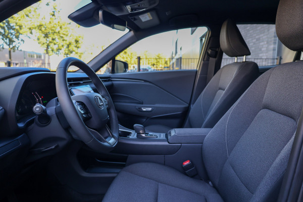 Lexus LBX 1.5 Business Line 2WD | CAMERA | ACC | CARPLAY | STOELVERWARMING |