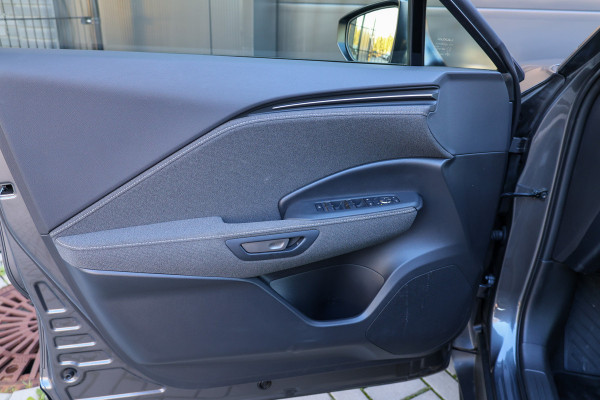 Lexus LBX 1.5 Business Line 2WD | CAMERA | ACC | CARPLAY | STOELVERWARMING |