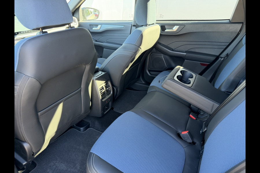 Ford Kuga 2.5 PHEV BlueCruise Edition TREKHAAK!