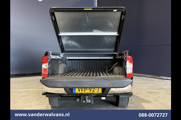 Nissan Navara 2.3 dCi 164pk 4x4 Aandrijving Euro6 Airco | 3500kg trekhaak | Camera | Cruisecontrol | LM Velgen | Navigatie,