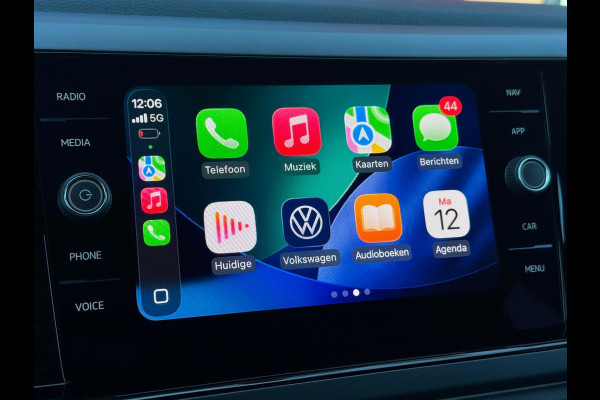 Volkswagen Taigo 1.0 TSI R-Line DSG-7 | IQ-Light | Camera | Parksensor | Carplay | Stoelverwarming | BTW |