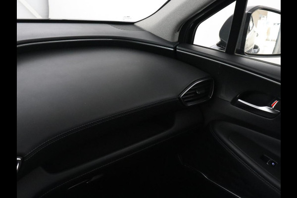 Hyundai Santa Fe 1.6 T-GDI HEV Comfort Smart Sky 7p. | Panoramadak | Leder | Adaptive cruise | Dodehoek detectie | Stoelverwarming | KRELL Sound | Trekhaak | Camera | Park assist | Carplay