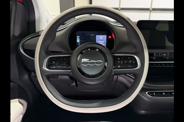 Fiat 500 La Prima 42 kWh | Luxe Leder | ACC | Keyless | Panoramadak