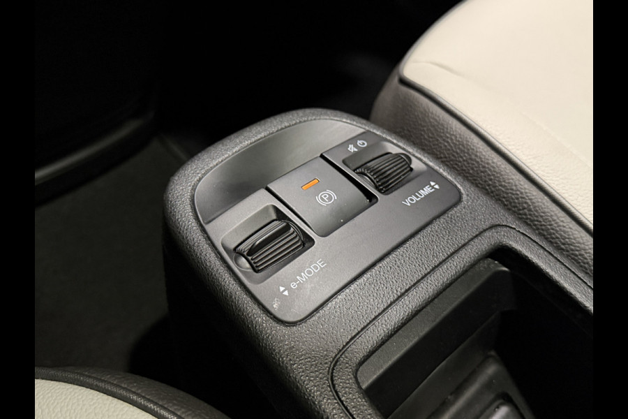 Fiat 500 La Prima 42 kWh | Luxe Leder | ACC | Keyless | Panoramadak
