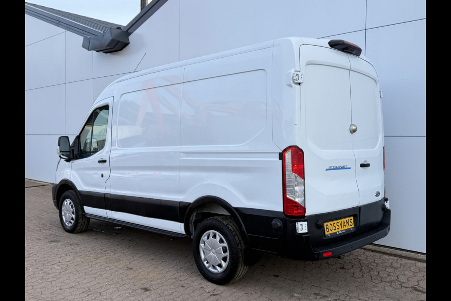 Ford E-Transit 68kWh 184PK L2H2 317km WLTP 95,6% (SOH) BEV Snelladen 360° Camera Cruise control Climate control Carplay Navigatie Parkeersensoren
