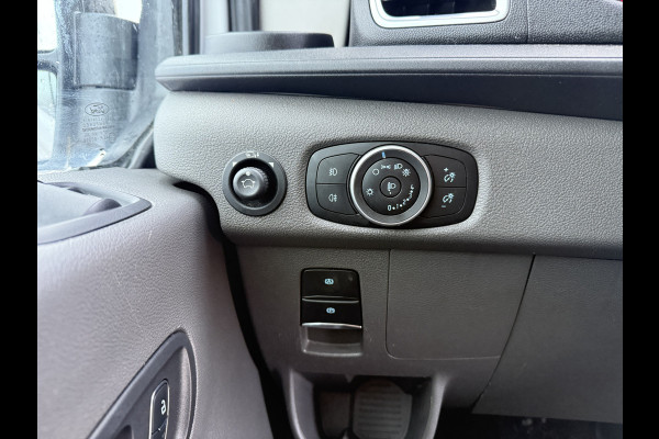 Ford E-Transit 68kWh 184PK L2H2 317km WLTP 95,6% (SOH) BEV Snelladen 360° Camera Cruise control Climate control Carplay Navigatie Parkeersensoren