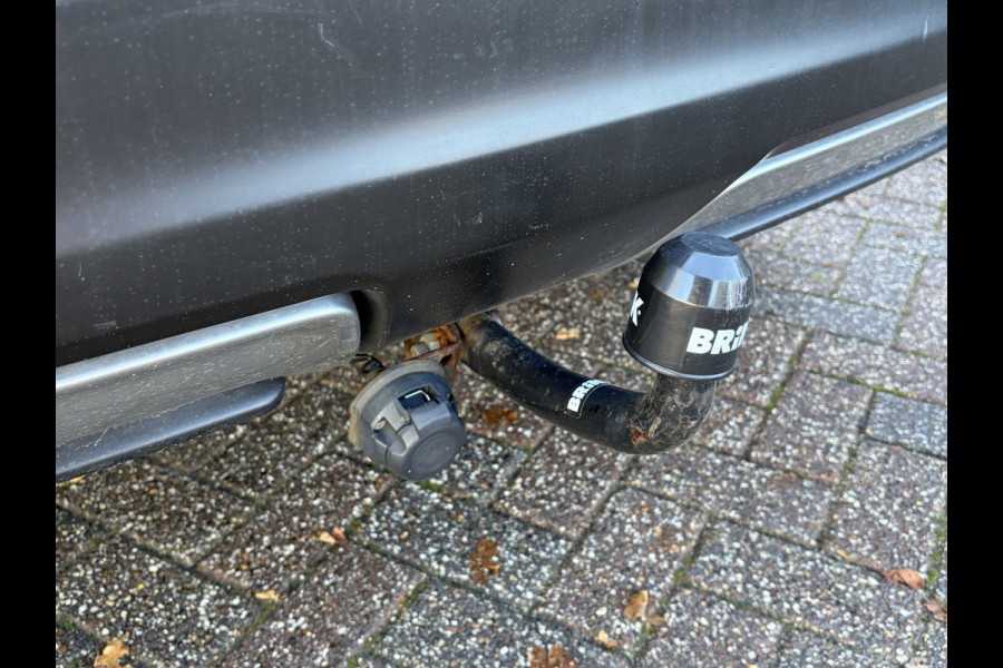 Nissan QASHQAI 1.2 Tekna Trekhaak Pano 360° Nav/Cruise Orig.NL Voll.Onderhouden!