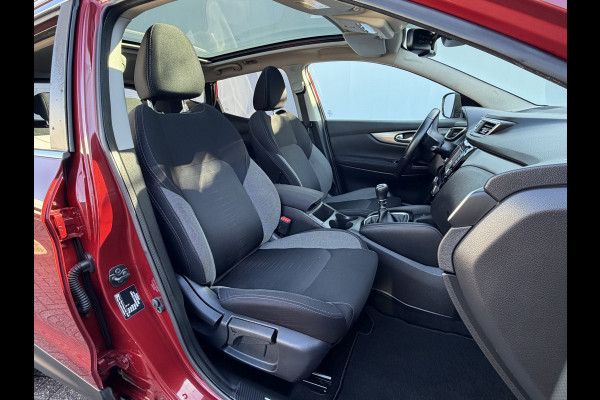 Nissan QASHQAI 1.2 Tekna Trekhaak Pano 360° Nav/Cruise Orig.NL Voll.Onderhouden!