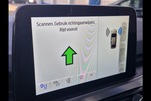 Ford Kuga 2.5 FHEV Titanium Winter Pack | Adaptieve Cruise Control| Nieuwstaat! | Dodehoekdetectie | Camera | Stoelverwarming etc.