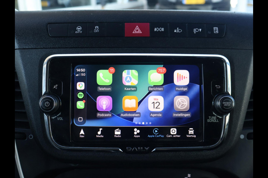 Iveco Daily 3520L 3.0 180 PK AUT8. +TREKHAAK 3500 KG | CARPLAY | STANDKACHEL | CAMERA