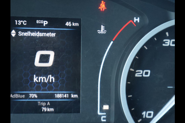 Iveco Daily 3520L 3.0 180 PK AUT8. +TREKHAAK 3500 KG | CARPLAY | STANDKACHEL | CAMERA