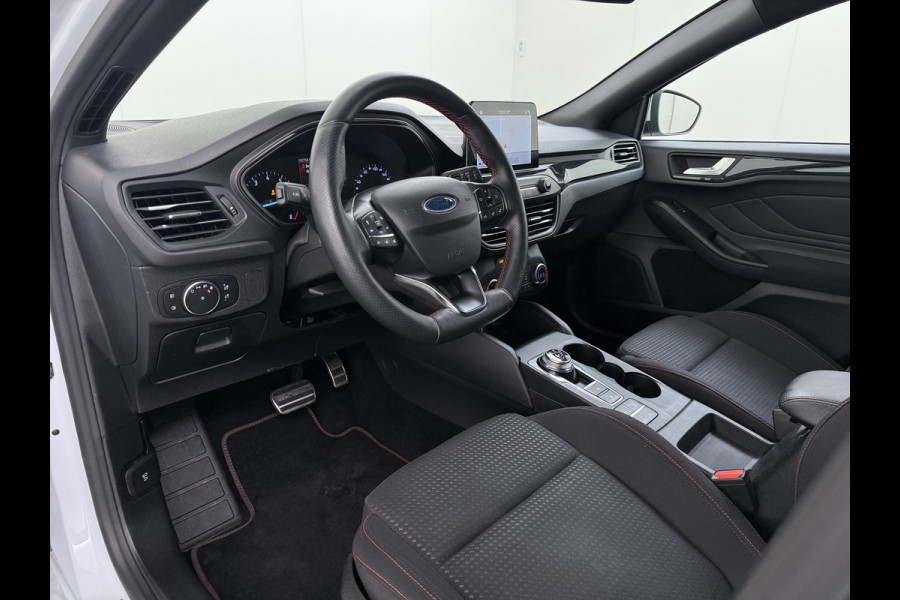 Ford FOCUS Wagon 1.5T 150PK Automaat ST Line Design Automaat Adap.Cruise Stoel+Stuur+Voorruitverwarming Apple Carplay Android Auto Navi Ecc 18"Lmv Lane Assist Privacy Glas Pdc Adap.Led Isofix Keyless Licht-/regensensor