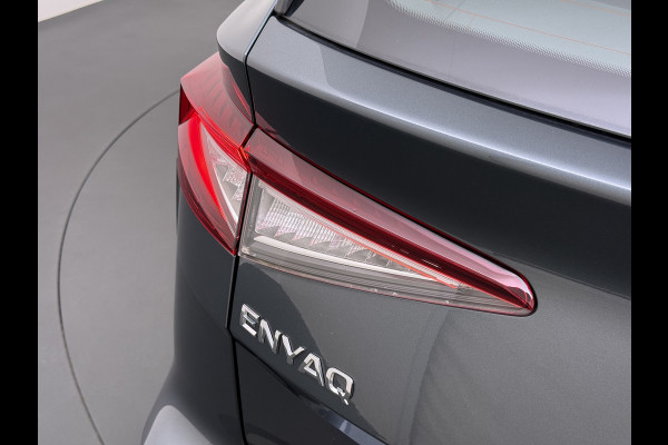 Škoda ENYAQ iV 80 204PK Trekhaak Warmtepomp Stuur+Stoelverwarming 3-Zone Ecc Camera Apple Carplay Android Auto P-Assist SOH 87% Isofix Pdc Lmv Led DAB Cruise Control Rijstrooksensor 1.000KG Trekgewicht Origineel Nederlandse Auto