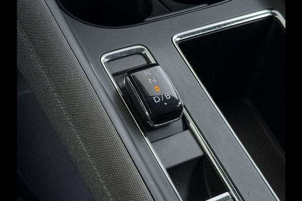 Škoda ENYAQ iV 80 204PK Trekhaak Warmtepomp Stuur+Stoelverwarming 3-Zone Ecc Camera Apple Carplay Android Auto P-Assist SOH 87% Isofix Pdc Lmv Led DAB Cruise Control Rijstrooksensor 1.000KG Trekgewicht Origineel Nederlandse Auto