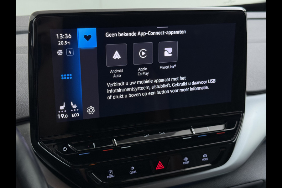 Volkswagen ID.4 First 82kWh 204PK SOH 90% Trekhaak Warmtepomp Lmv 20" Adap.Cruise Stoel+Stuurverwarming Camera Navi Android Auto Apple Carplay S Privacy Glas Isofix Led Rijstrooksensor 1.000KG Trekgewicht 1e Eigenaar Origineel Nederlandse Auto