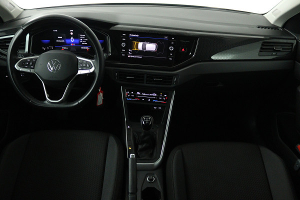 Volkswagen Polo 1.0 TSI Life Business (STOELVERWARMING, CAMERA, DIGITALE COCKPIT, CRUISE ADAPTIEF)